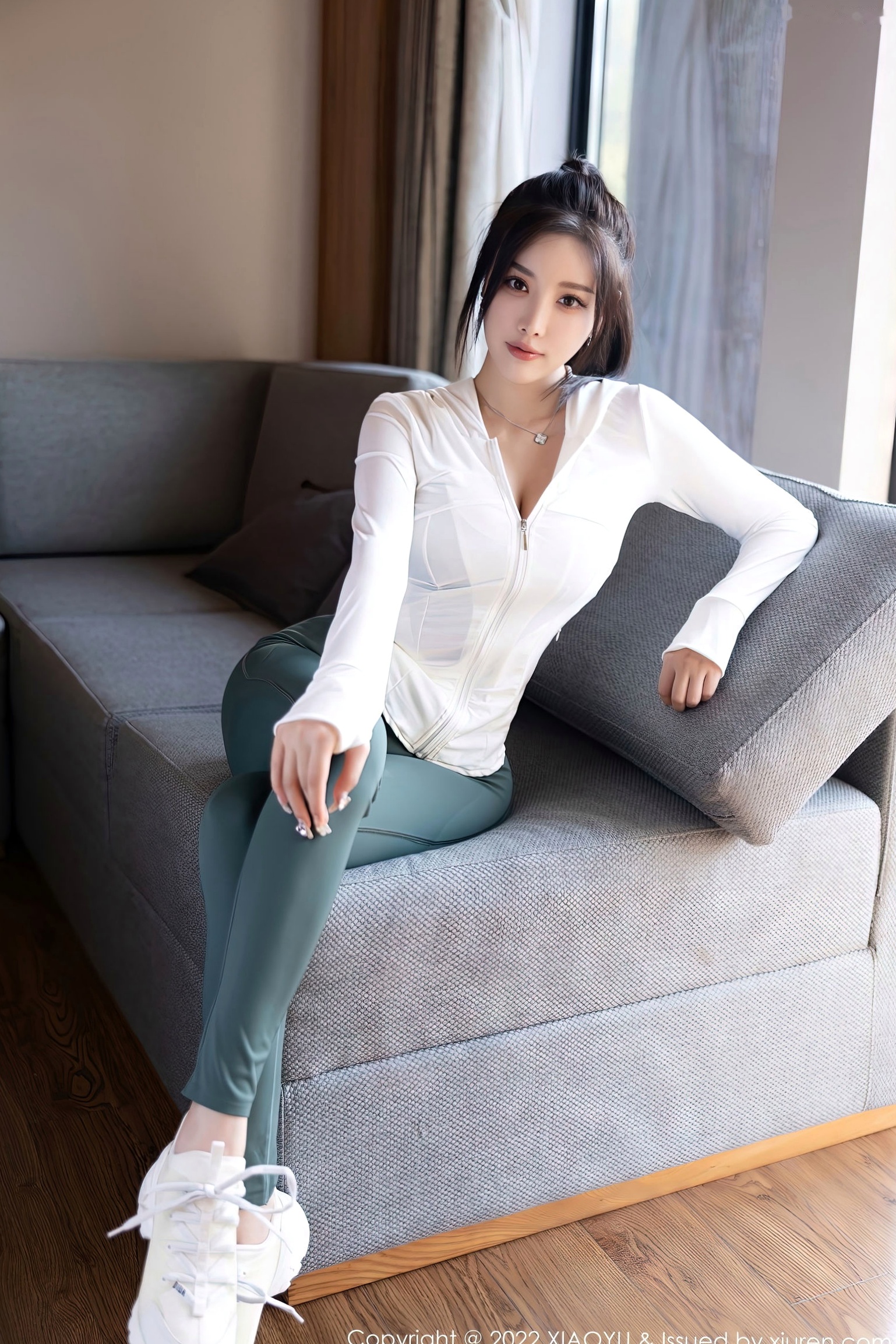 Gallery - XiaoYu语画界 - Painting World 892期：杨晨晨Yome白色紧身裤S曲线写真，极致诱惑私房照与户外动态美感，无圣光大尺度展现完美尤物身材语画界 - Painting World 性感私房照极品美腿丁字裤骨感诱惑冷艳户外尤物大尺度肉感 杨晨晨Yome女神私房照_秀色女神 - image 37