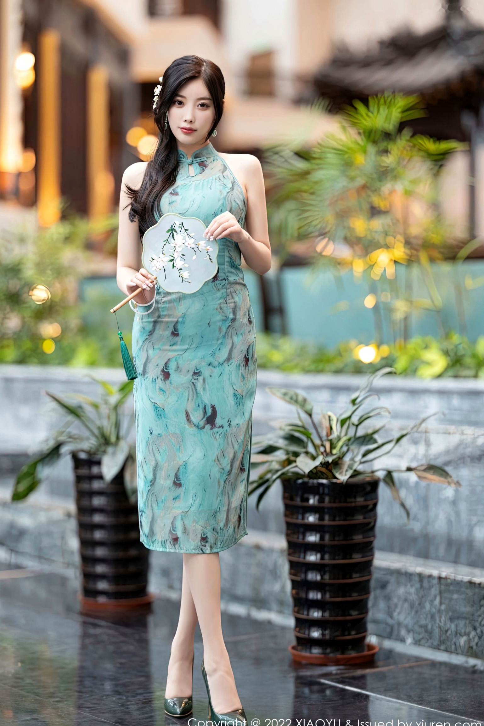 Gallery - XiaoYu语画界 - Painting World -杨晨晨Yome-东方古典韵味旗袍女神，身姿曼妙优雅，古风建筑下尽显高级诱惑感（2022.10.14）语画界 - Painting World 旗袍性感气质诱惑女神 杨晨晨Yome女神私房照_秀色女神 - image 5