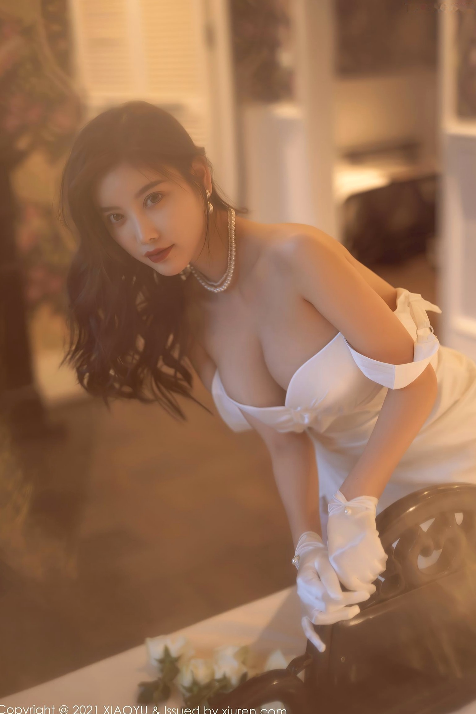 Gallery - XiaoYu语画界 - Painting World  杨晨晨：纯白礼服蕾丝吊带袜写真，优雅纯欲白月光女神，惊艳私房大尺度呈现语画界 - Painting World 性感诱惑私房照大尺度 杨晨晨Yome女神私房照_秀色女神 - image 91