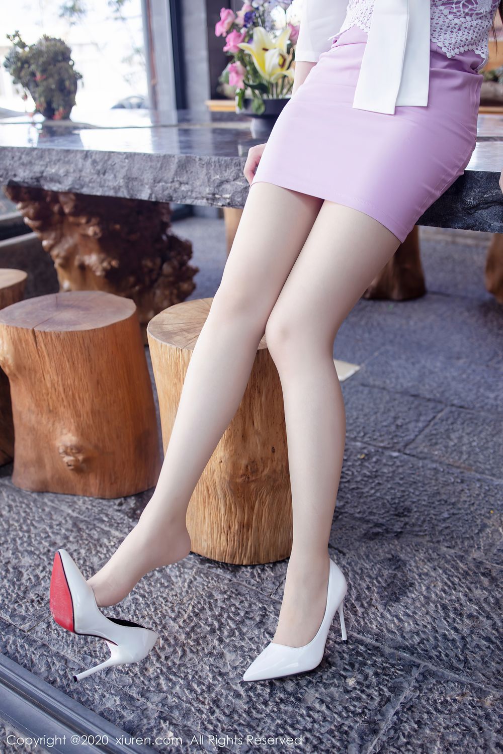 [XiuRen]高清写真图 2020.08.10 No.2421 玉兔miki
