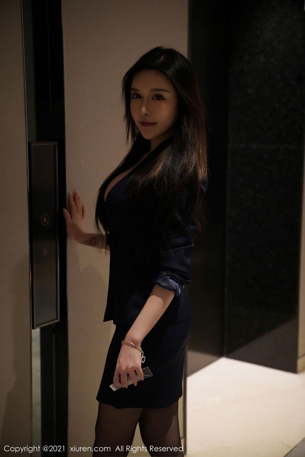[XiuRen]高清写真图 2021.01.26 No.3043 玉兔miki