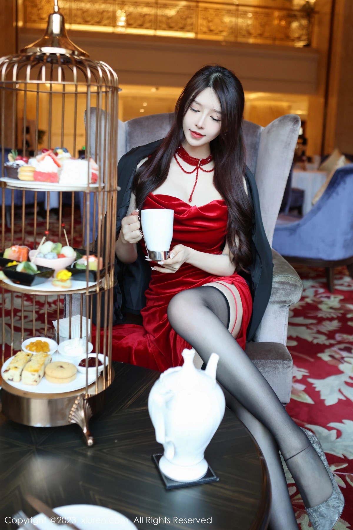 [XiuRen]高清写真图 2023.03.23 No.6460 玉兔miki 黑色美腿