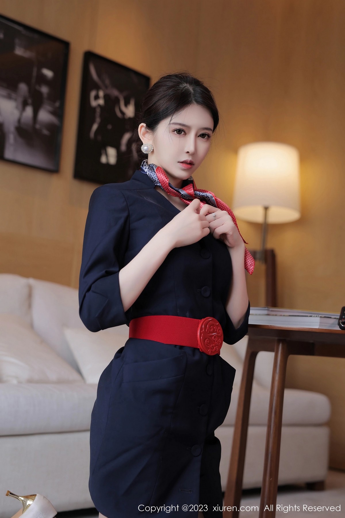 [XiuRen]高清写真图 2023.06.25 No.6966 玉兔miki 黑丝美腿