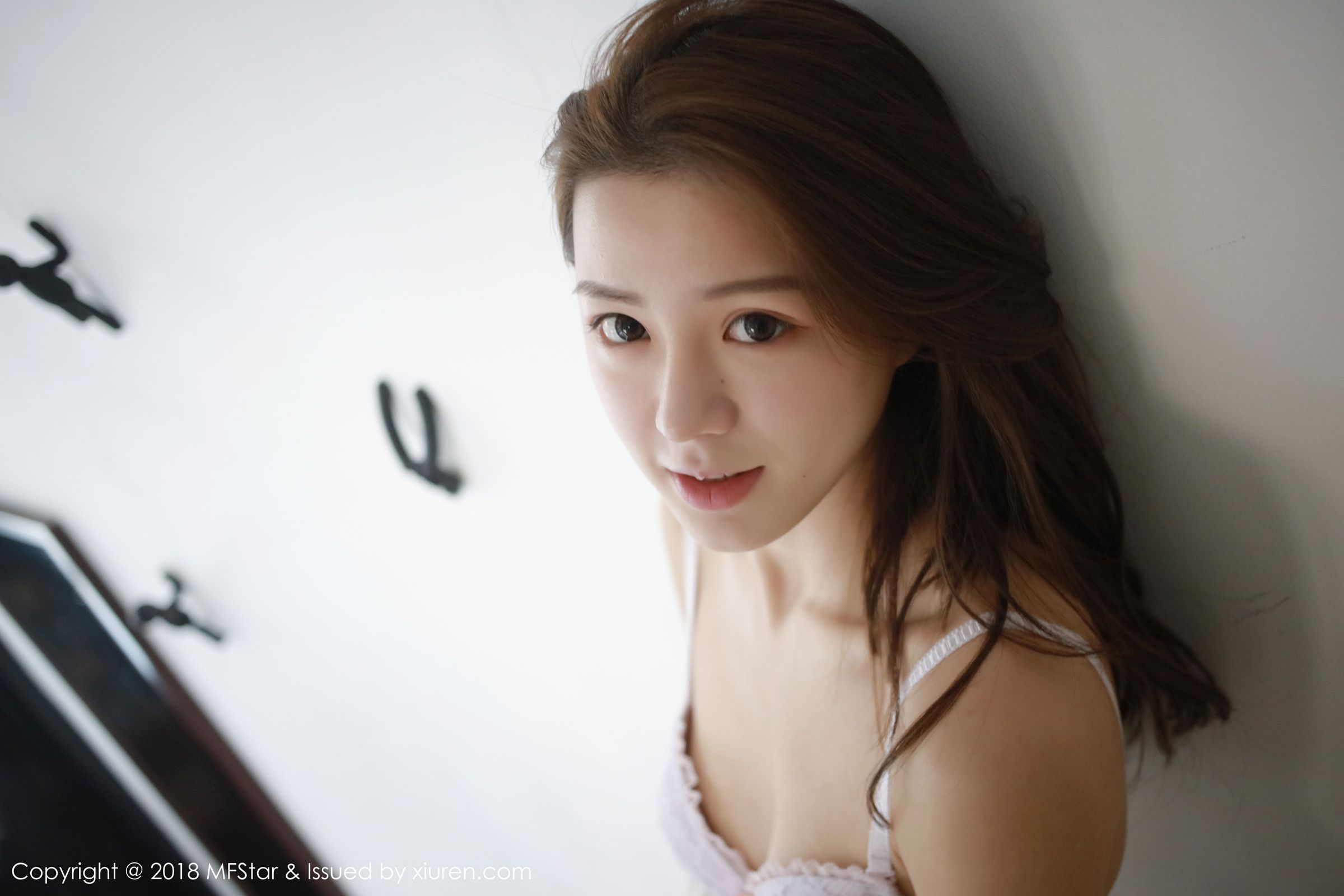 甜心小美模卤蛋luna 肌肤如玉楚楚可怜