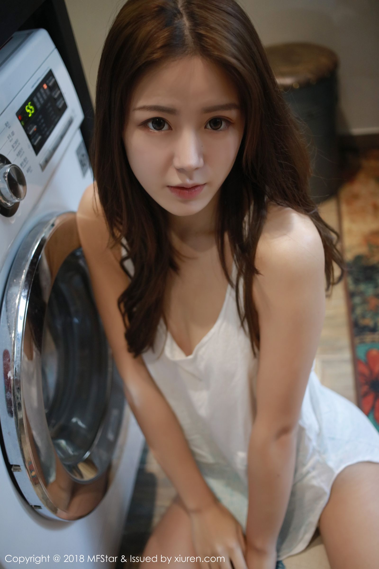 甜心小美模卤蛋luna 肌肤如玉楚楚可怜