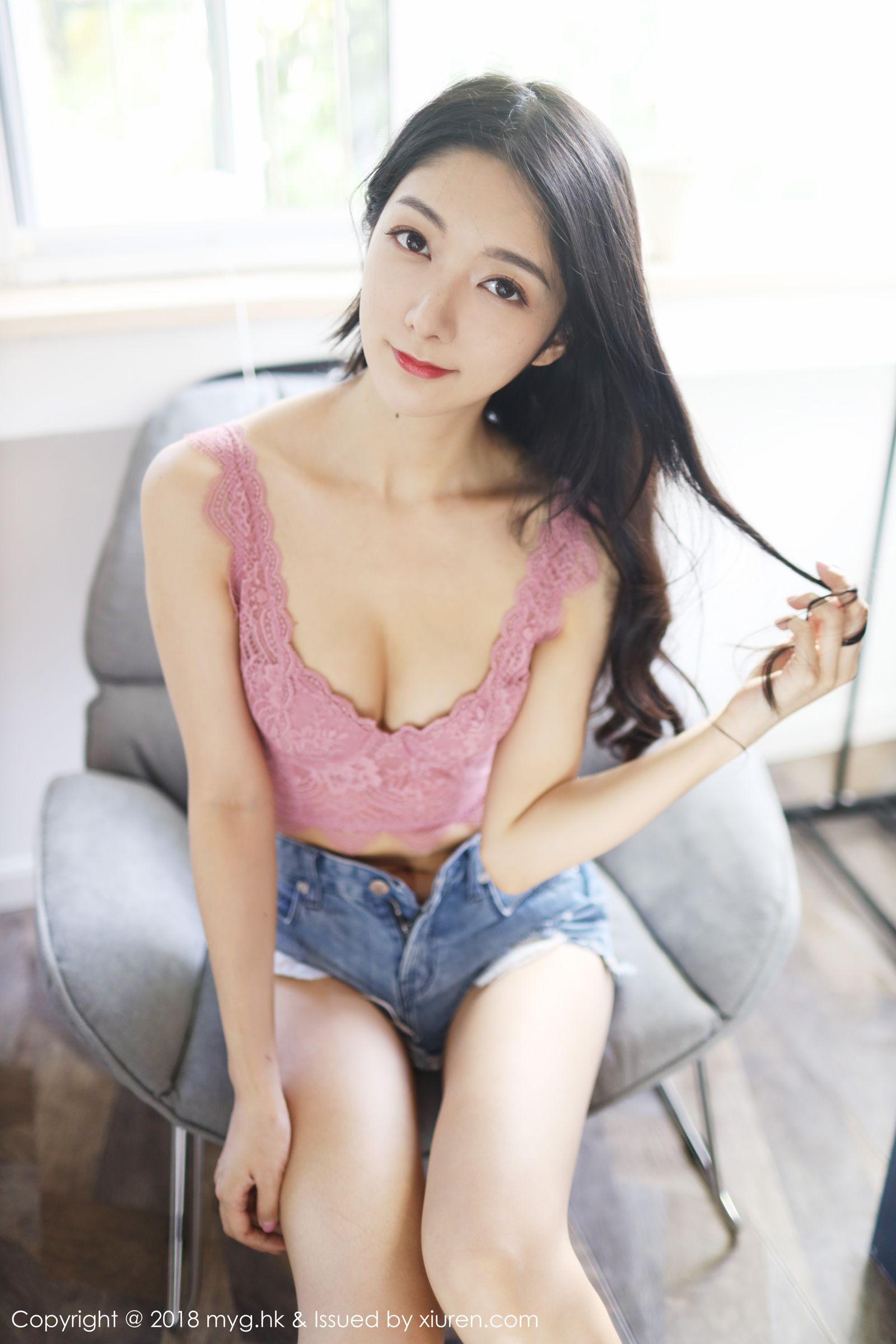女神Angela小热巴 镂空内衣迷人美臀
