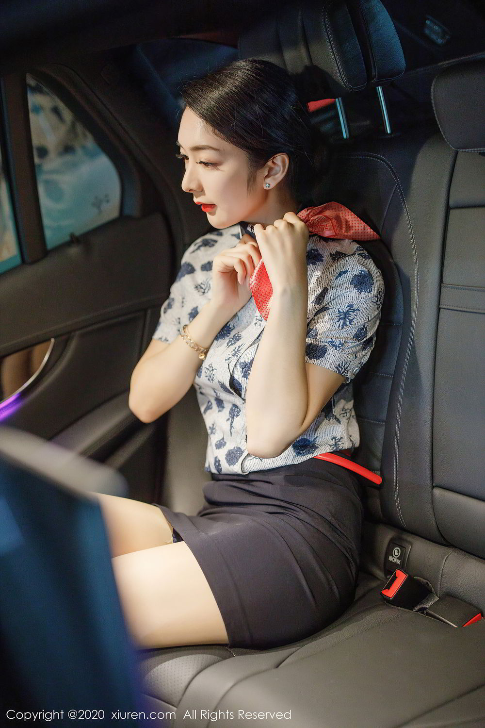 [XiuRen]高清写真图 2020.07.08 No.2305 Angela小热巴