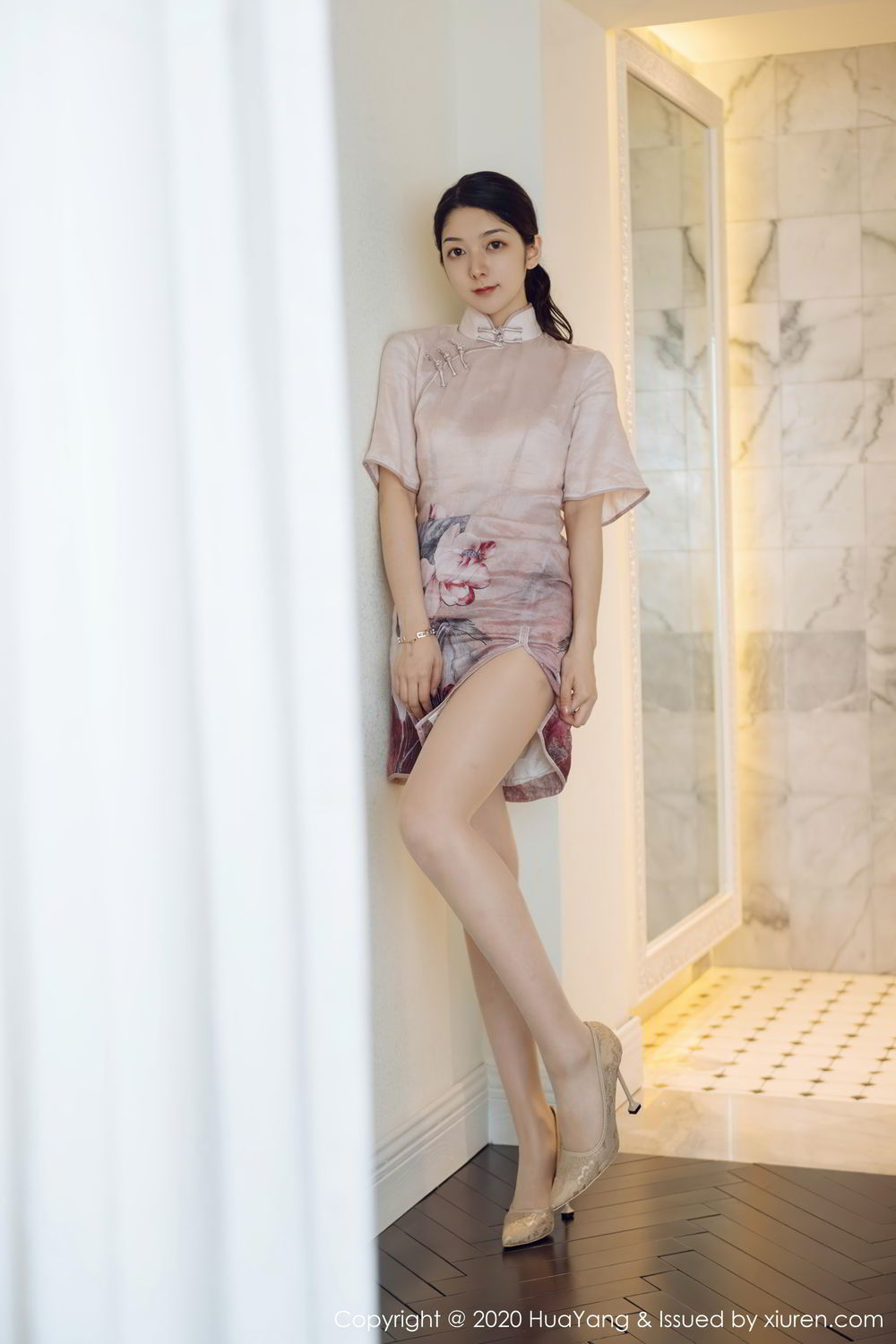 [HuaYang]高清写真图 2020.09.07 VOL.285 Angela小热巴