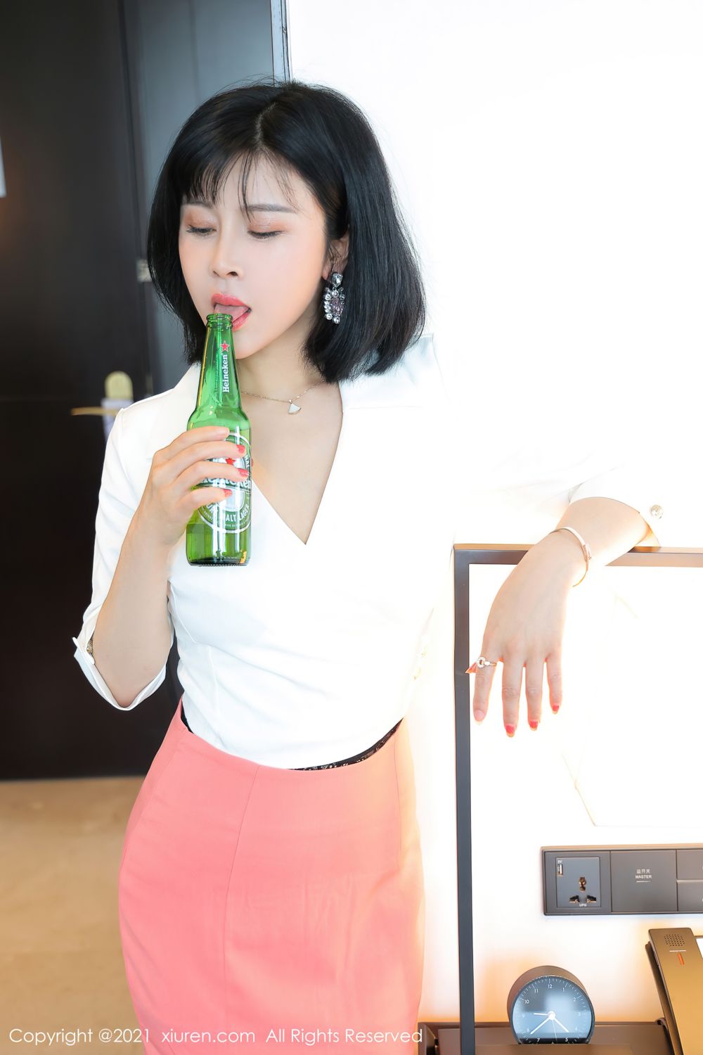 [XiuRen]高清写真图 2021.10.12 No.4047 乖乖小野喵