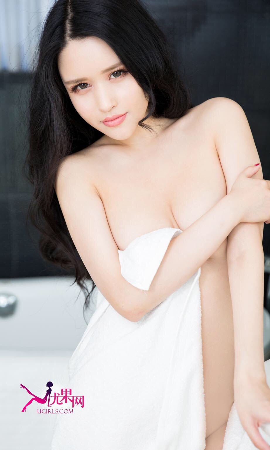 李若颜 [爱尤物]高清写真图VOL.392 玉女也疯狂