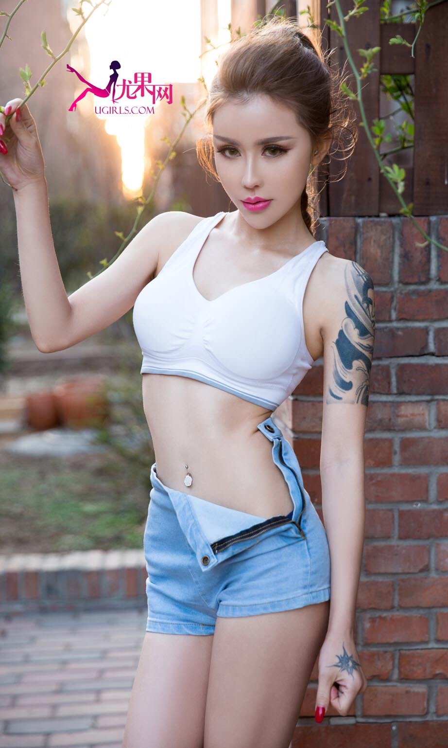 莫干娜 [爱尤物]高清写真图VOL.317 堕落天使