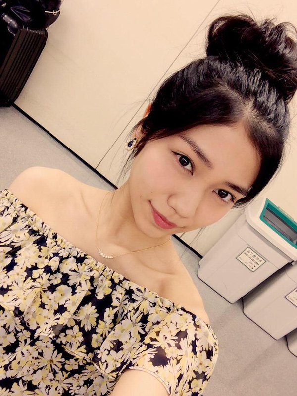 椎木里佳 女高中生社长海量私房照诱惑写真图