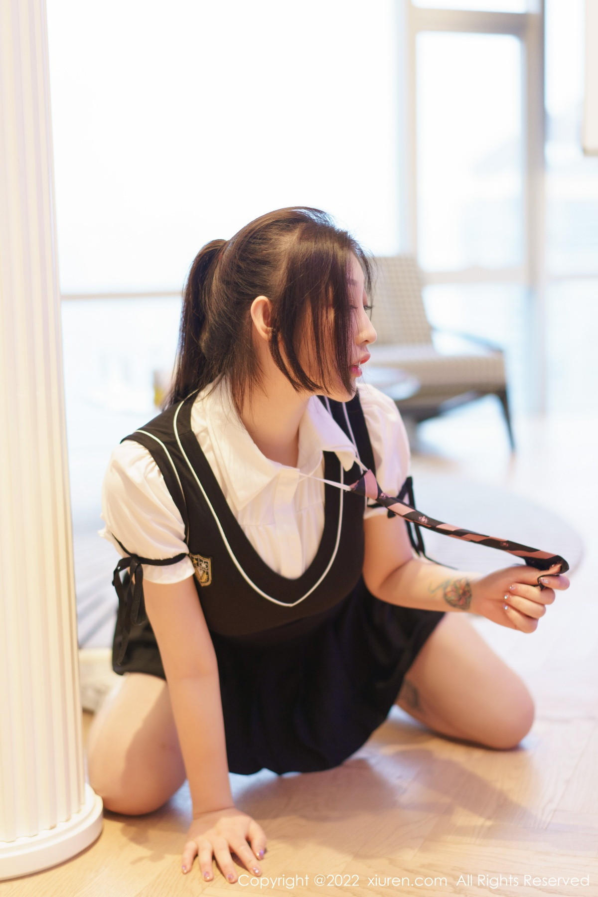 [XiuRen]高清写真图 2022.11.04 No.5807 妲己_Toxic 丰腴美臀