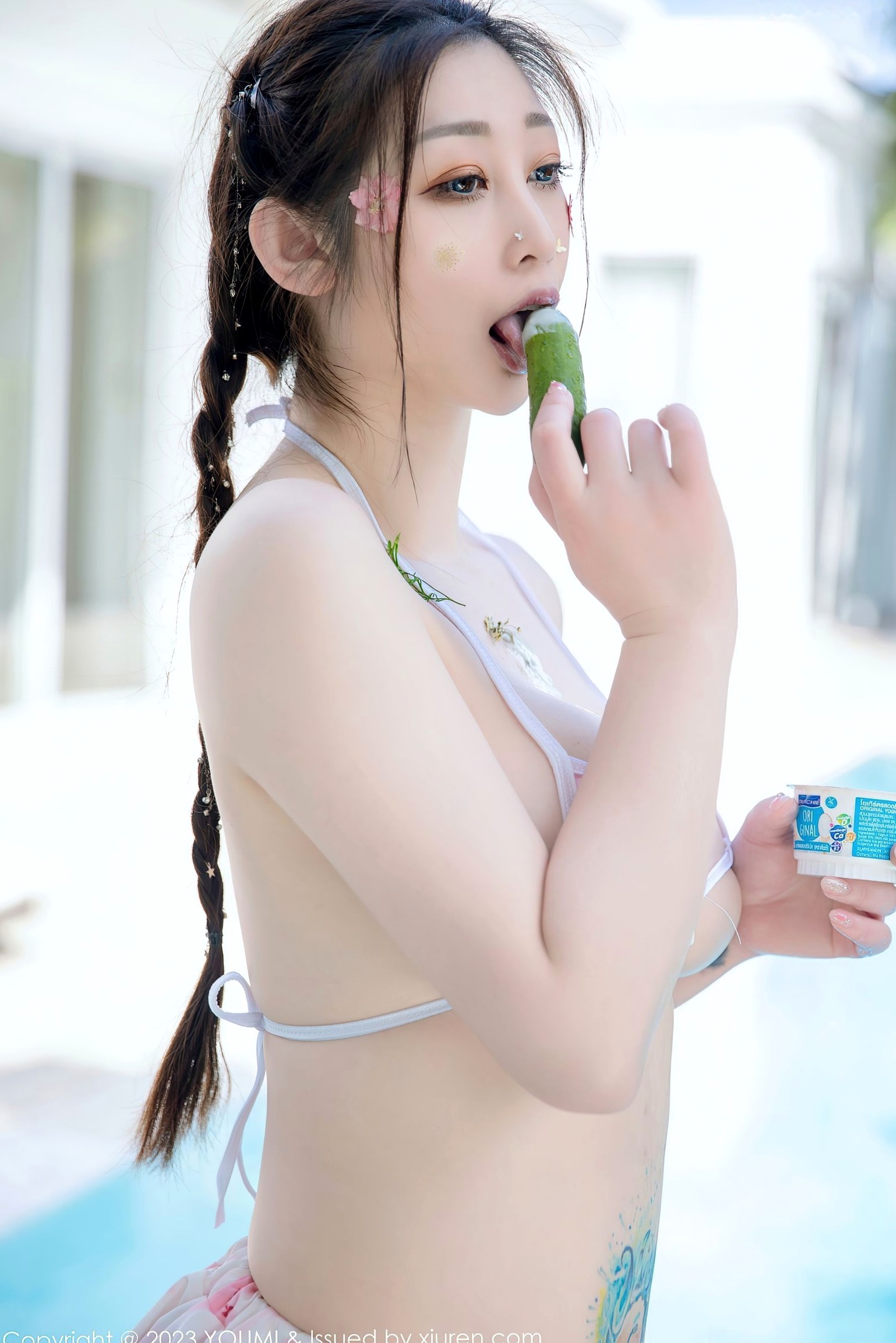 Gallery - YouMi尤蜜荟 - Chiness Model -925-妲己_Toxic-泰国旅拍湿身诱惑，草莓粉白比基尼大尺度性感写真，极致白嫩丰满身材尤蜜荟 - Chiness Model 泰国比基尼性感大尺度 妲己_Toxic女神私房照_秀色女神 - image 35