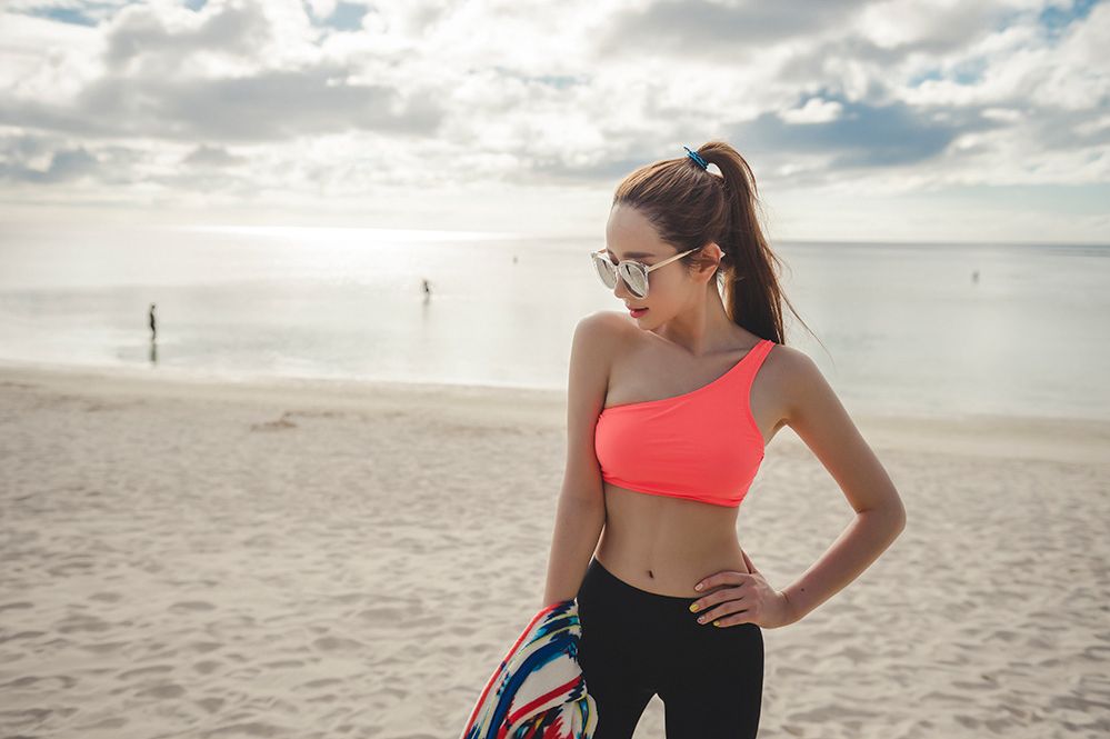 李妍静- 2017年MayBeach运动服系列二