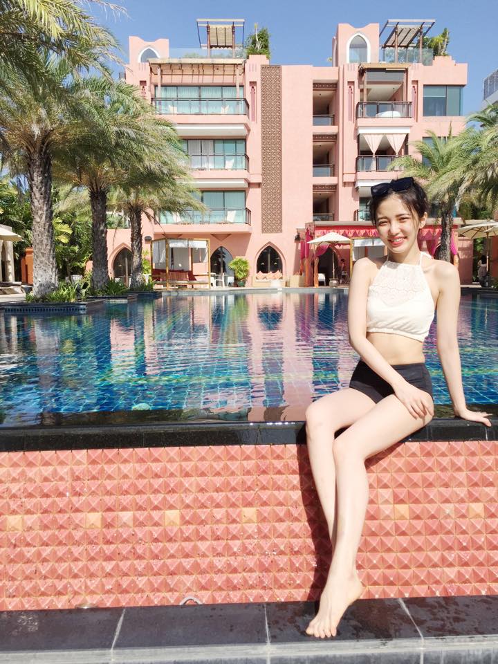 杨君怡 网拍界新一代的正妹