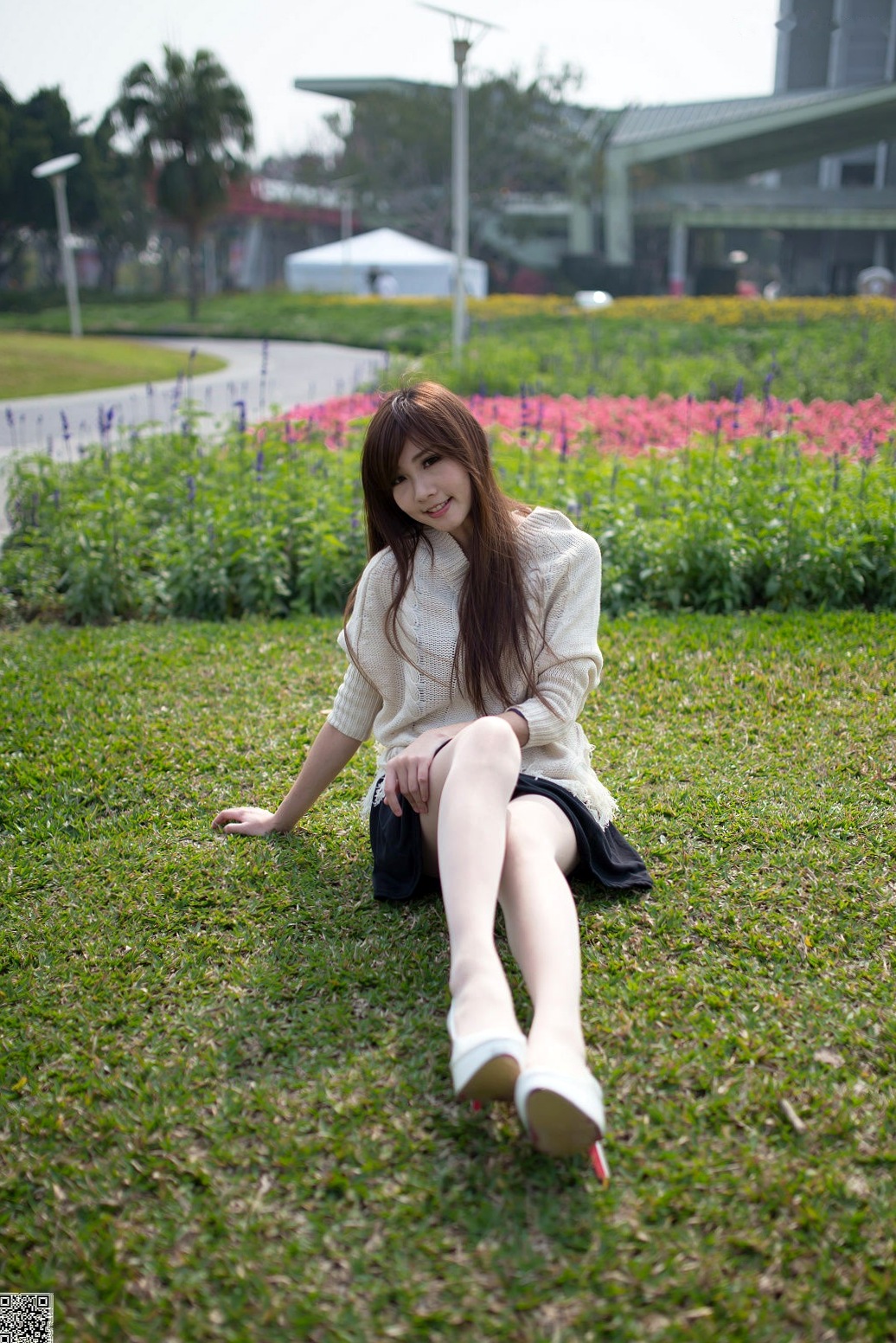 Gallery - 台湾正妹张雅筑《台湾花博园区》高清户外清新街拍甜美写真集[90P]台湾街拍清新治愈系气质 张语恩女神私房照_秀色女神 - image 80