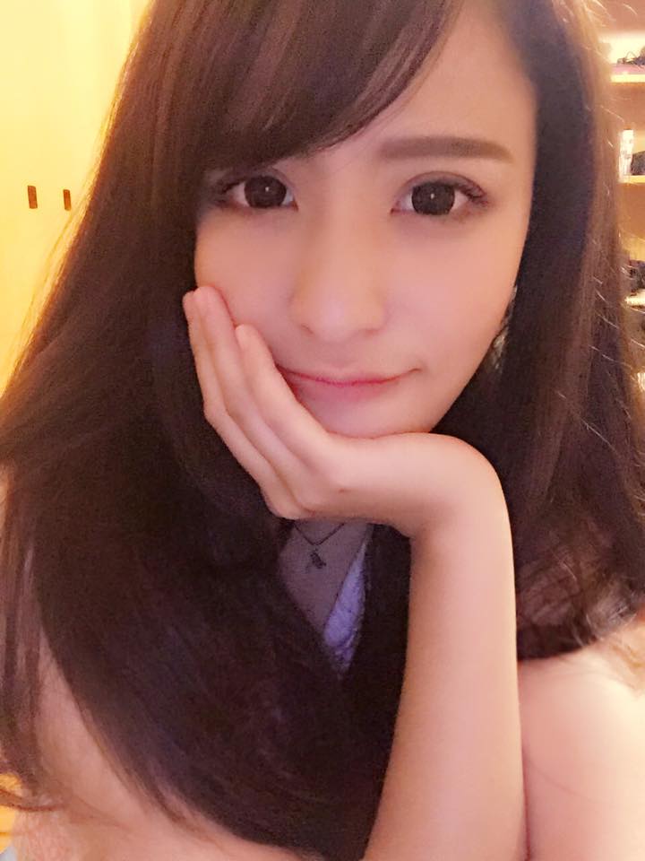 李娜Una Lee 台湾第一科大高颜值校花