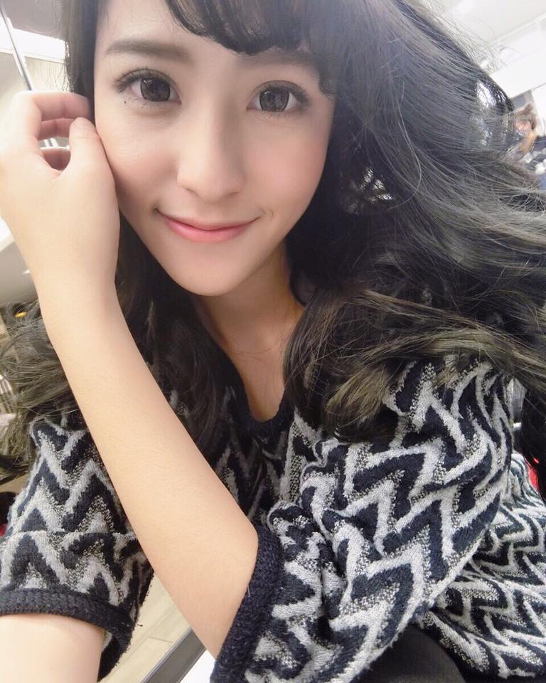 李娜Una Lee 台湾第一科大高颜值校花