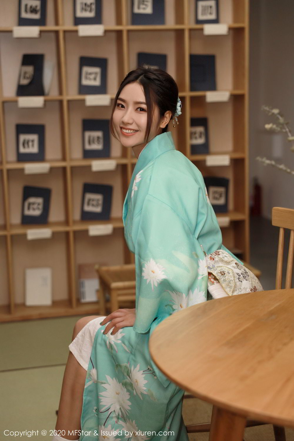 [MFStar]高清写真图 2020.05.19 VOL.332 方子萱