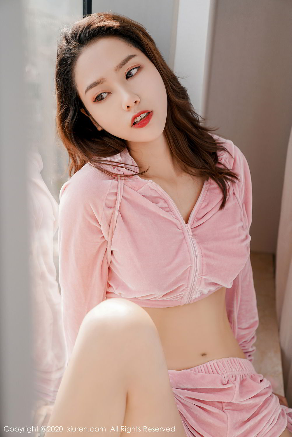 [XiuRen]高清写真图 2020.08.18 No.2456 方子萱