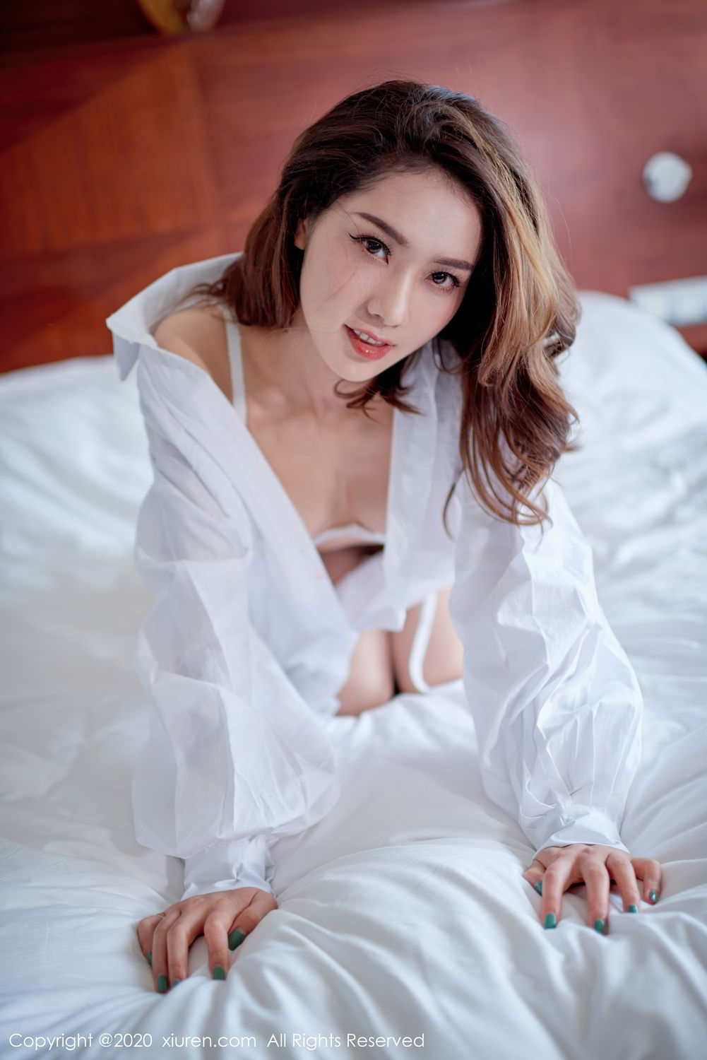 [XiuRen]高清写真图 2020.10.09 No.2627 方子萱