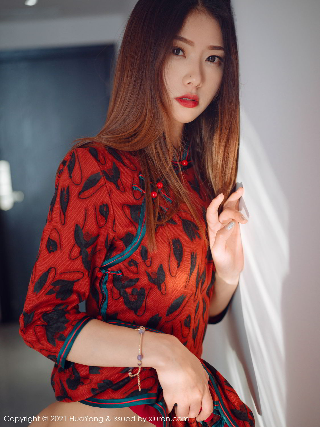 [HuaYang]高清写真图 2021.02.26 VOL.369 方子萱