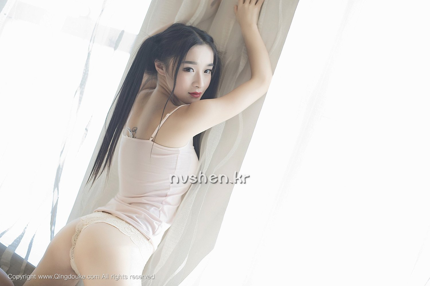 绮梦Cherish [青豆客QingDouKe]高清写真图2016-11-29 家居校服诱惑写真图