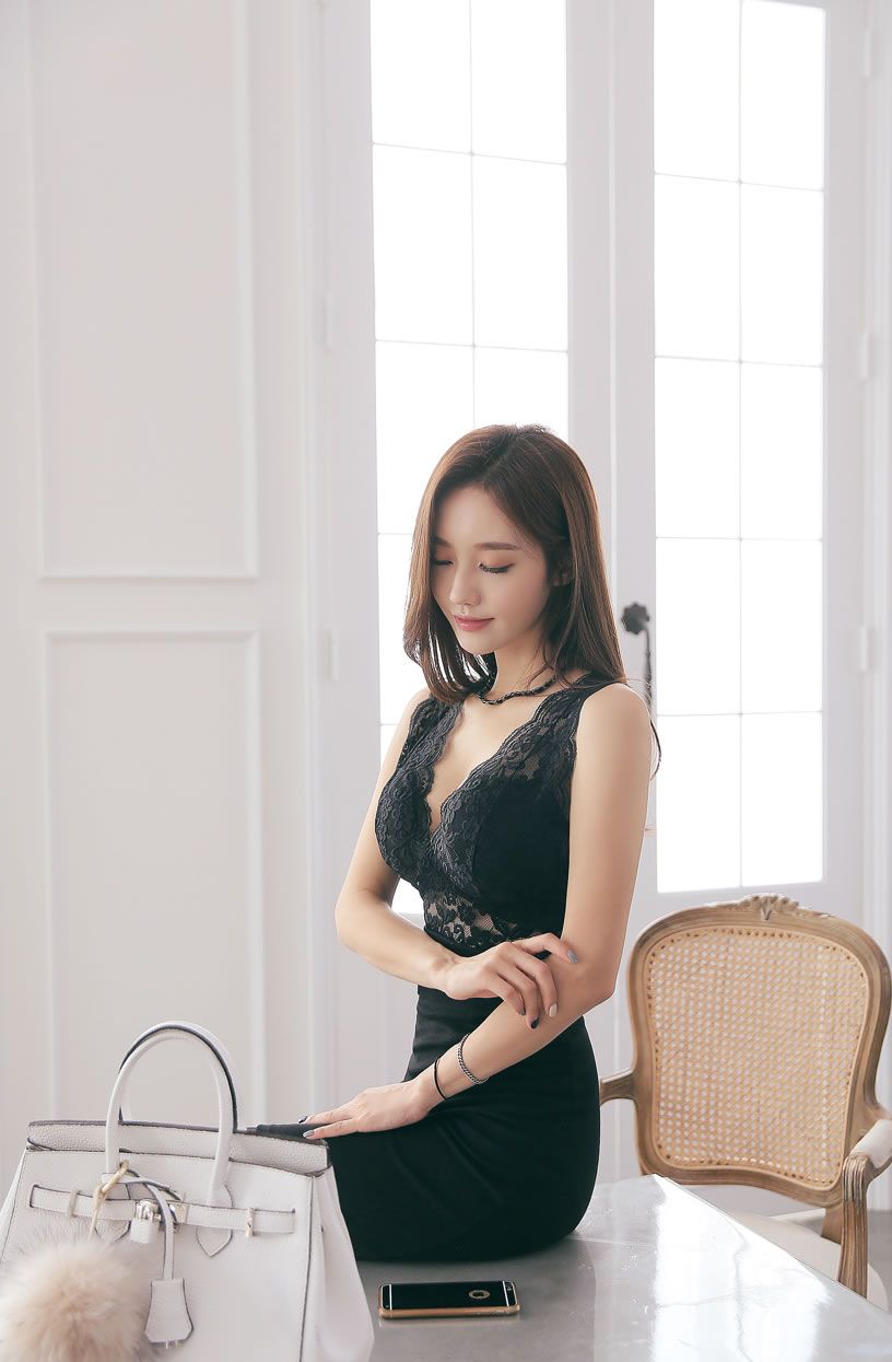 孙允珠- 2015年黑丝美腿与小清新写真合集