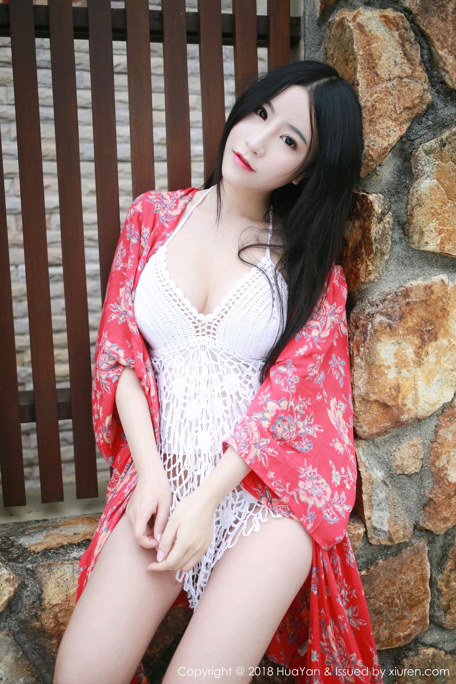 谢芷馨苏梅岛旅拍 和服比基尼的诱惑