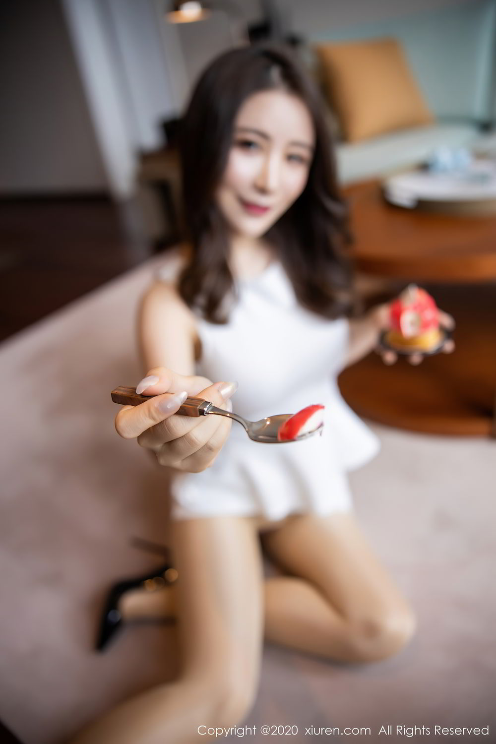 [XiuRen]高清写真图 2020.08.13 No.2441 绯月樱-Cherry