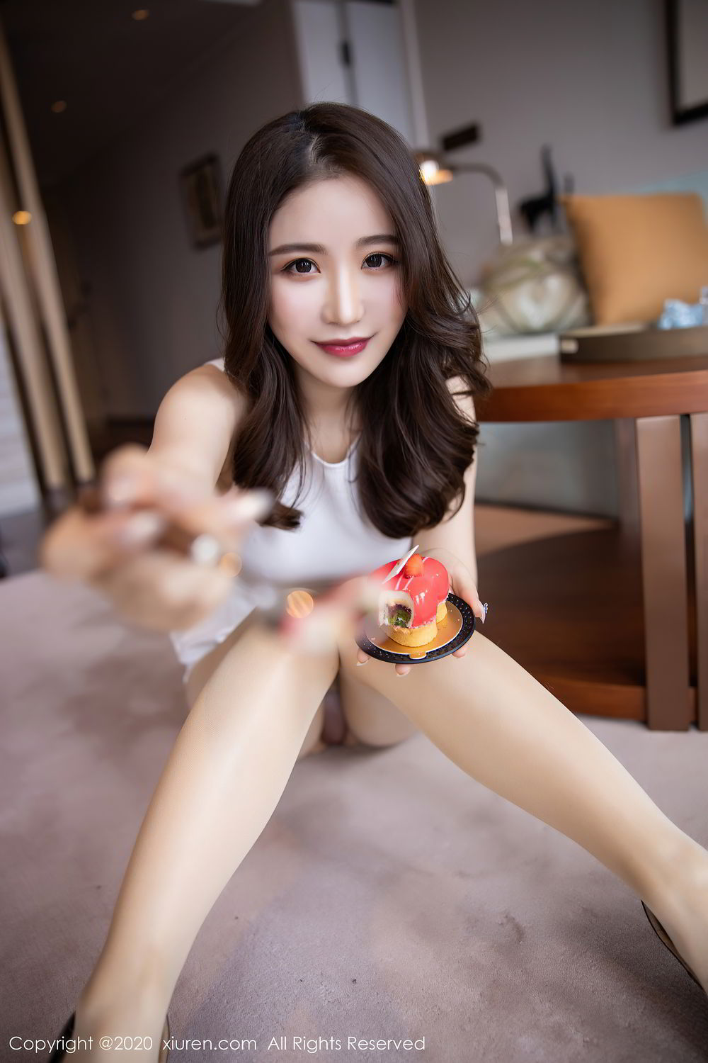 [XiuRen]高清写真图 2020.08.13 No.2441 绯月樱-Cherry