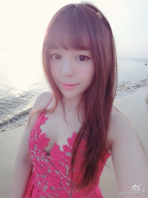 粉芭比VV 粉嫩美人私房写真图