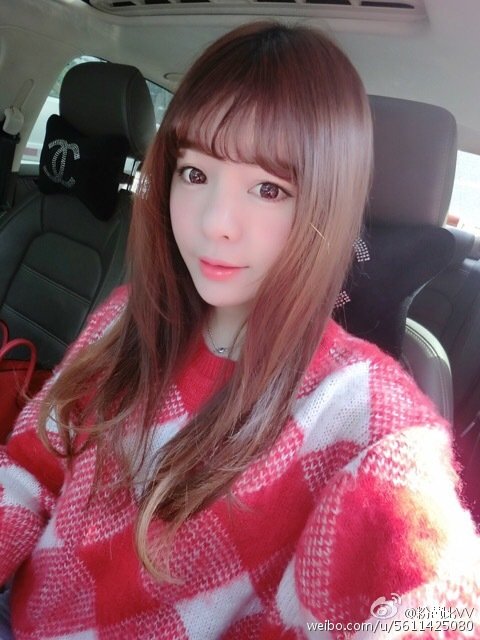 粉芭比VV 粉嫩美人私房写真图