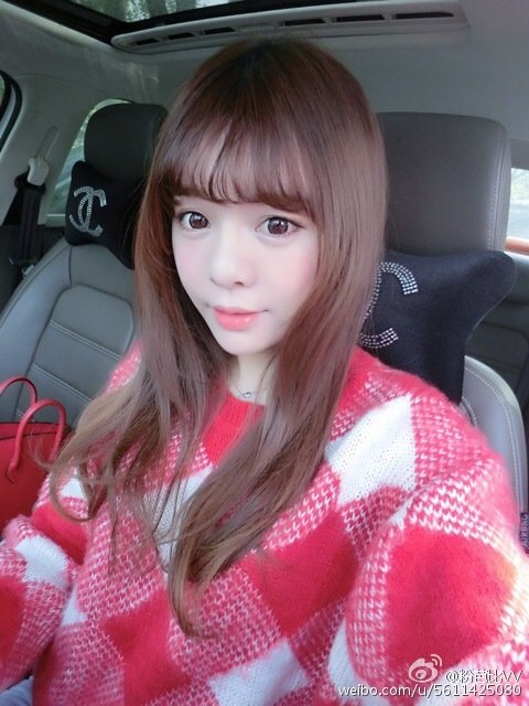 粉芭比VV 粉嫩美人私房写真图