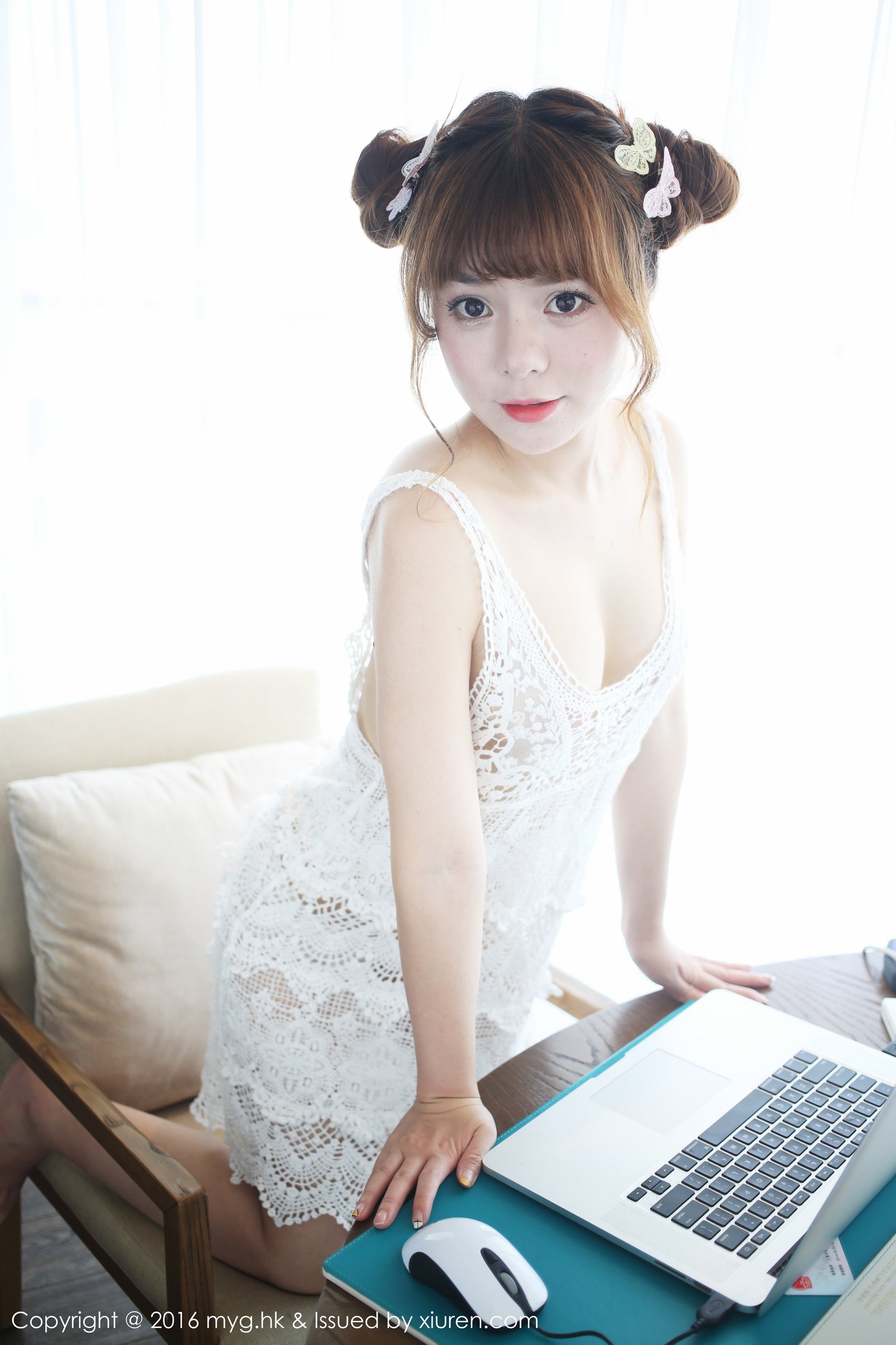 粉芭比VV [MyGirl美媛馆]高清写真图2016.09.12 VOL.225