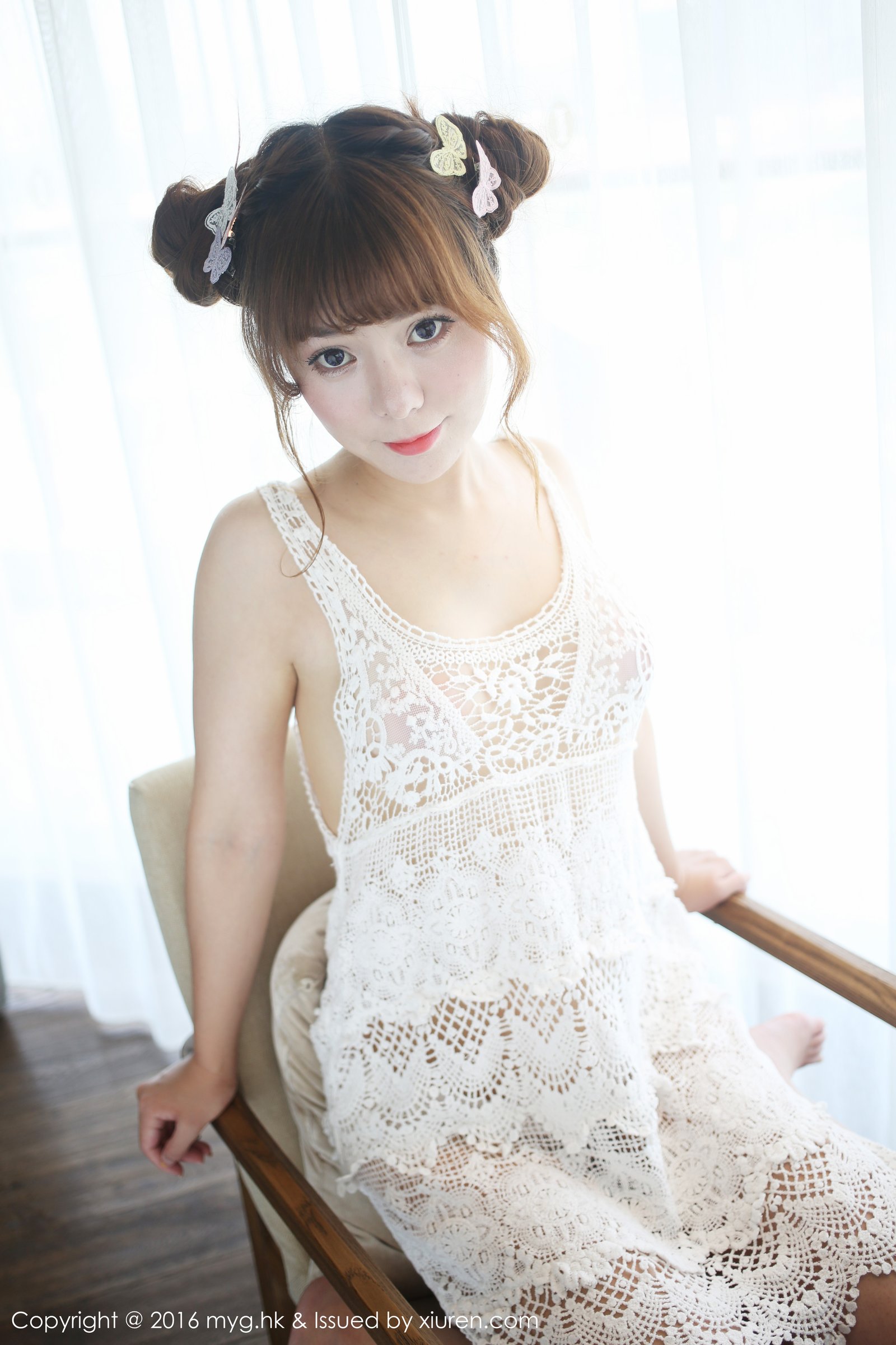 粉芭比VV [MyGirl美媛馆]高清写真图2016.09.12 VOL.225