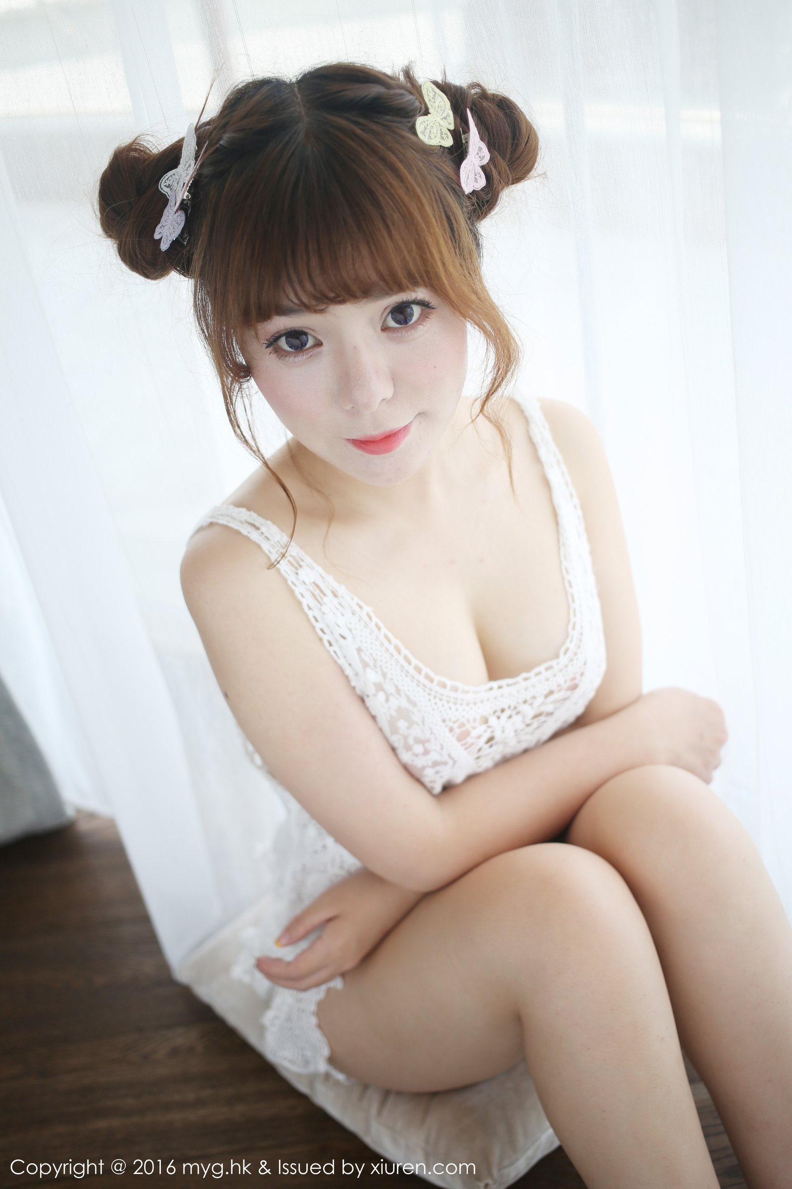 粉芭比VV [MyGirl美媛馆]高清写真图2016.09.12 VOL.225