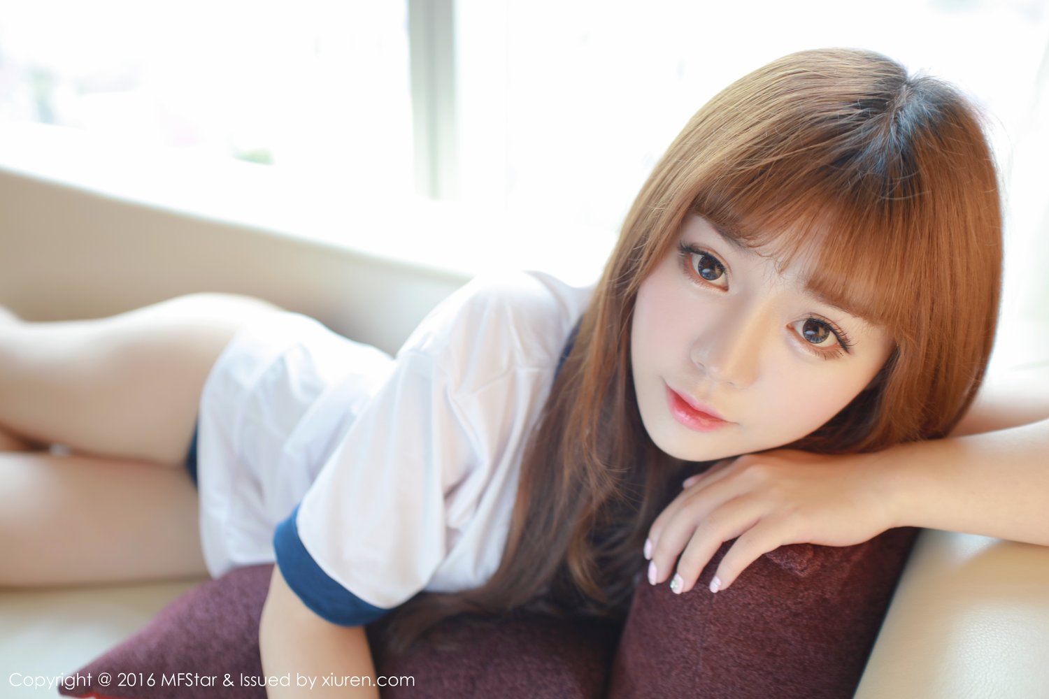 粉芭比VV [MFStar模范学院]高清写真图2016.11.28 VOL.079
