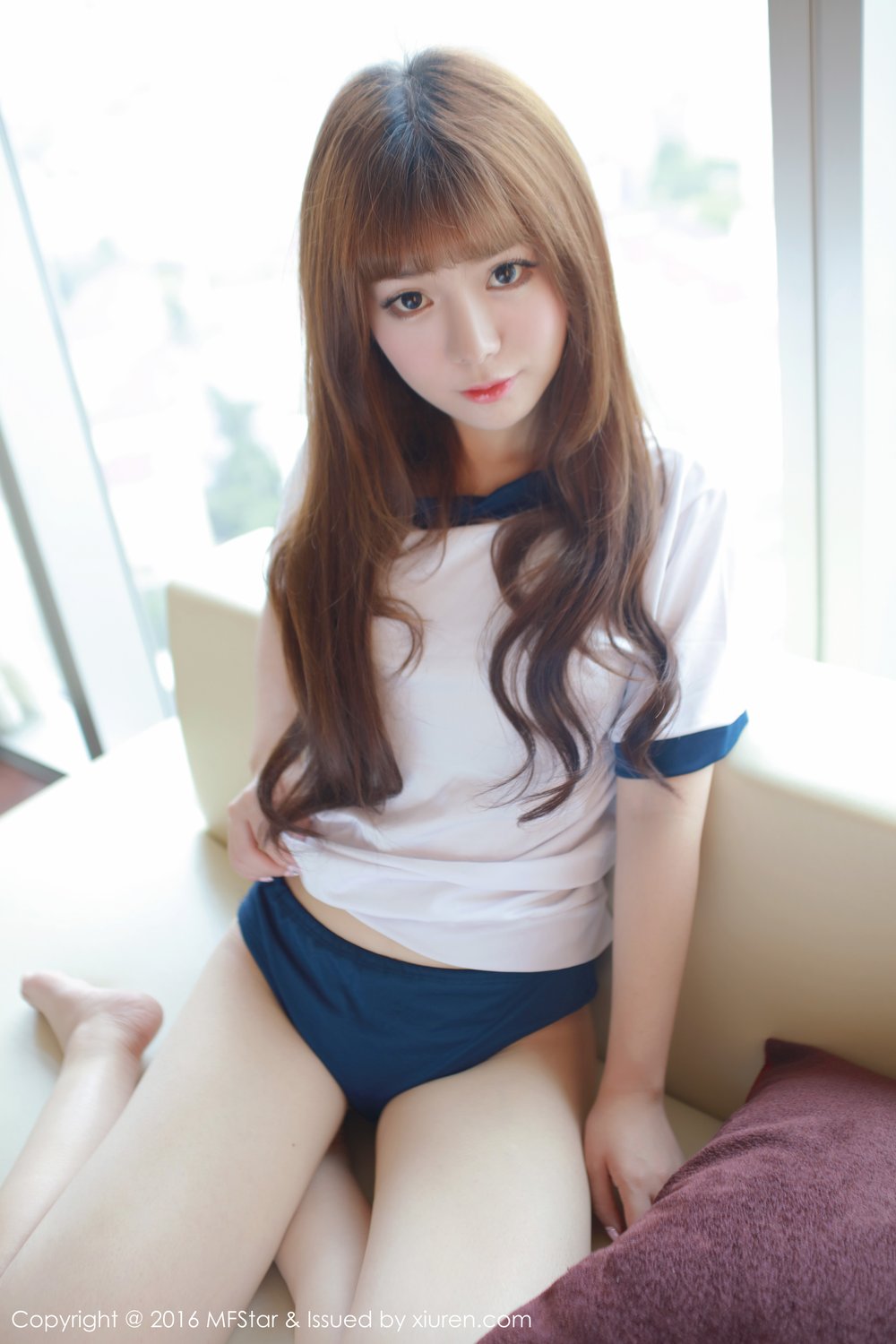 粉芭比VV [MFStar模范学院]高清写真图2016.11.28 VOL.079