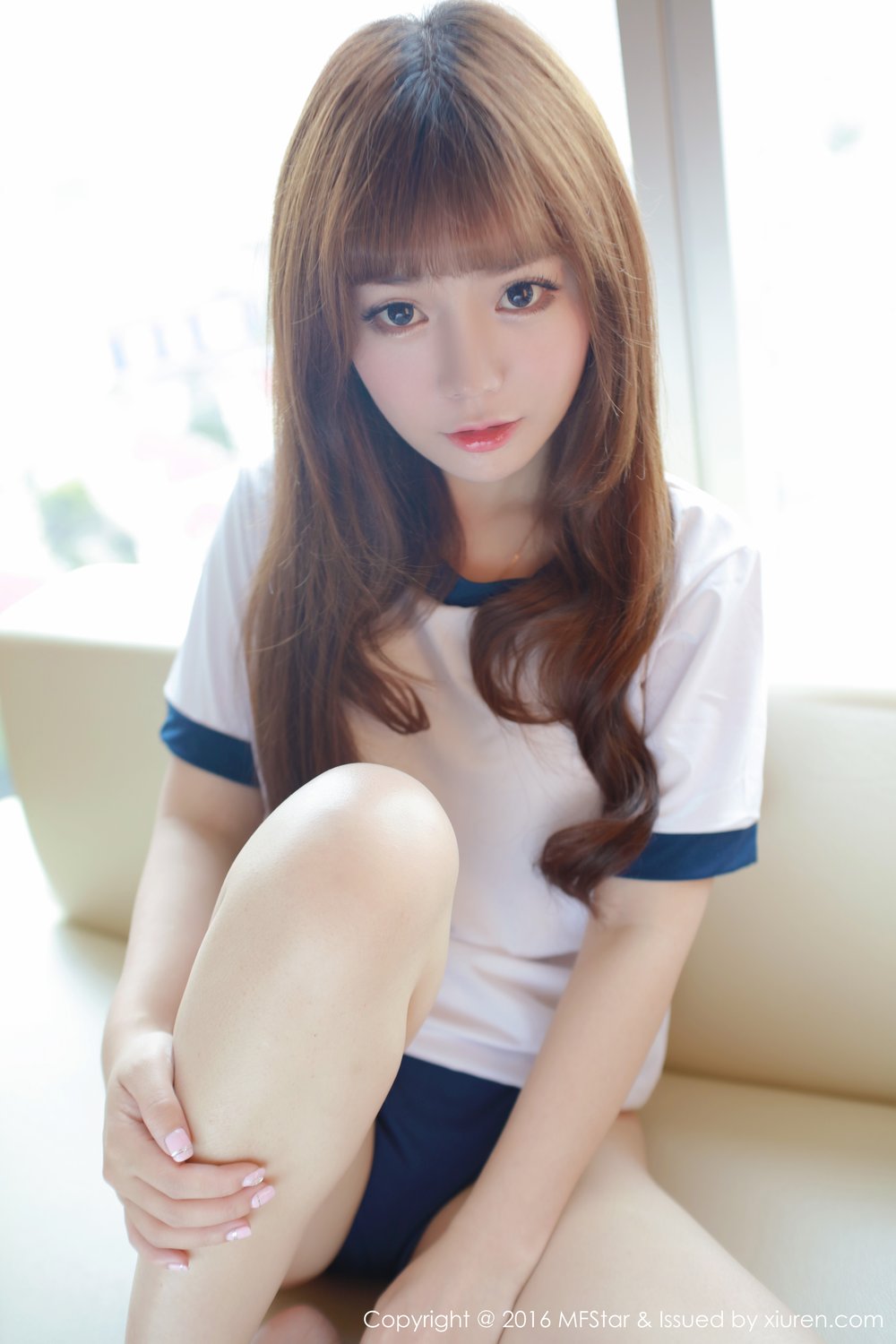 粉芭比VV [MFStar模范学院]高清写真图2016.11.28 VOL.079