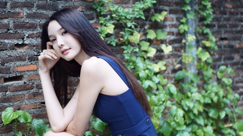 Sophida Rachanon 性感挑逗眼的泰国正妹