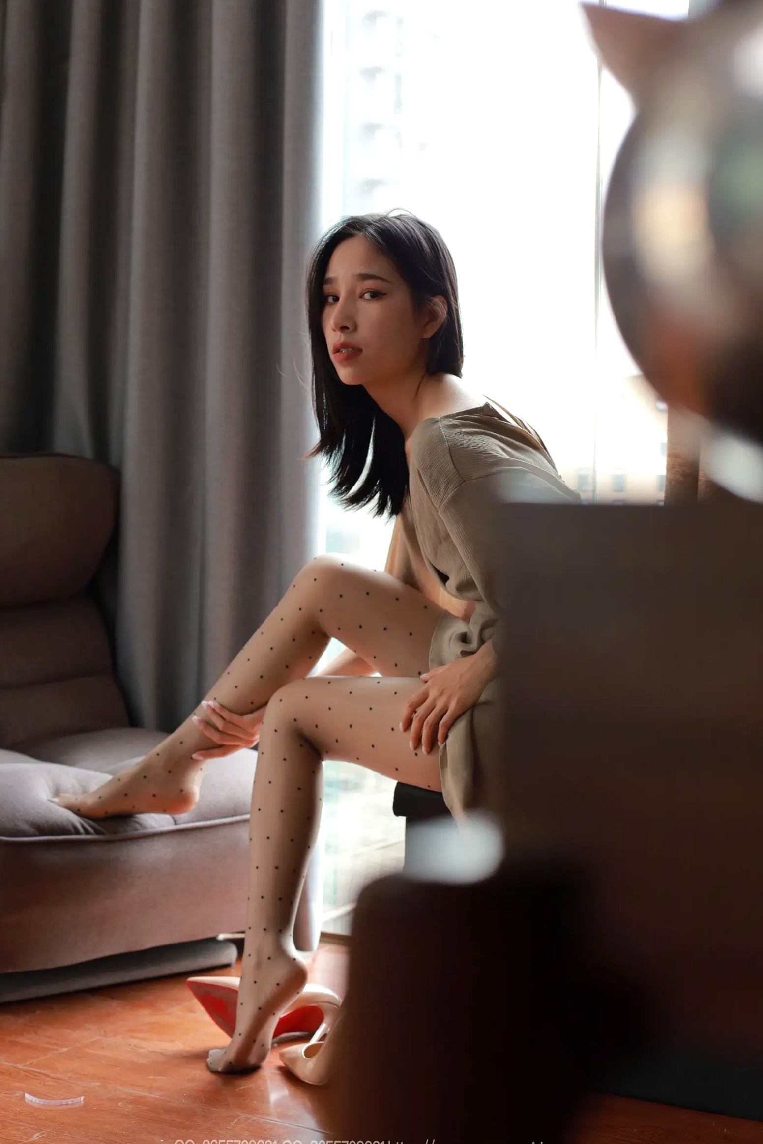 Gallery - IESS异思趣 美子《温柔波点》肉色丝袜美腿高跟鞋私房写真 [94P]爱蜜社 - Honey Club 美腿丝袜私房照性感 美子Yoki女神私房照_秀色女神 - image 38