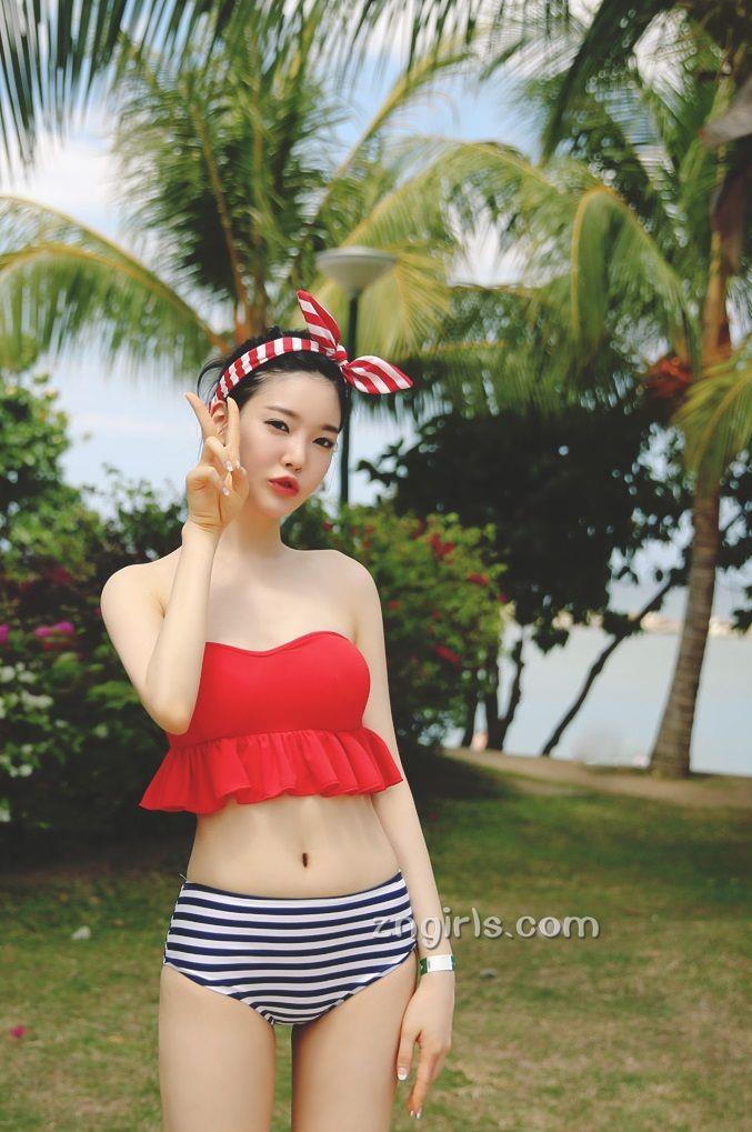 朴正允- 2017比基尼写真合辑