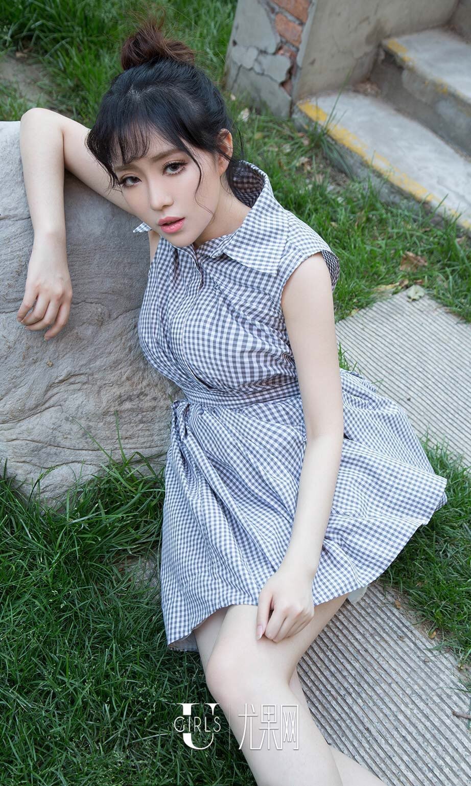 素衣 [爱尤物]高清写真图No.371 永远的春日野穹