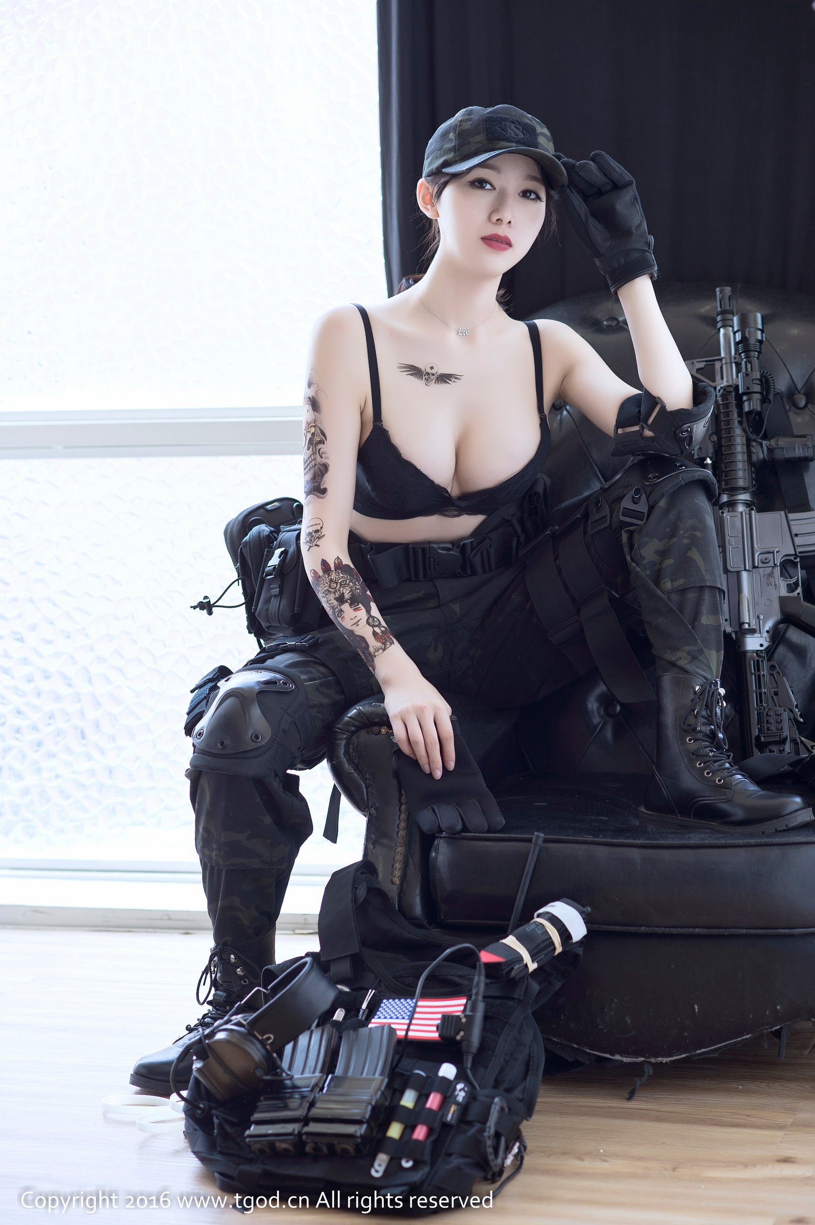 展如 [TGOD推女神]高清写真图长枪待发等君到