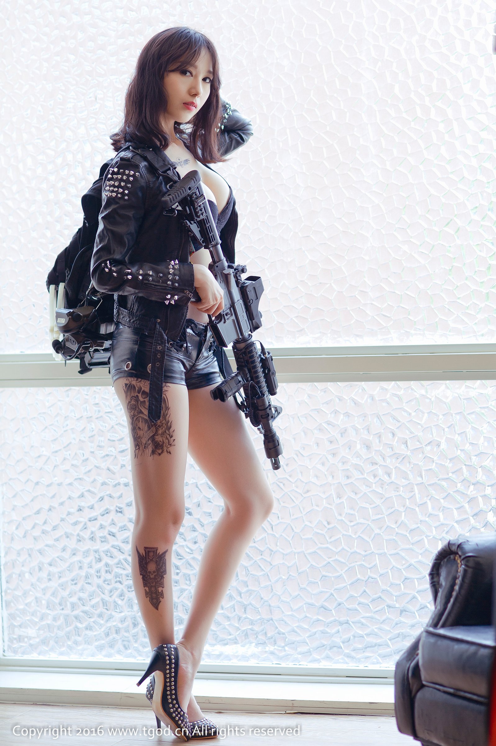 展如 [TGOD推女神]高清写真图长枪待发等君到