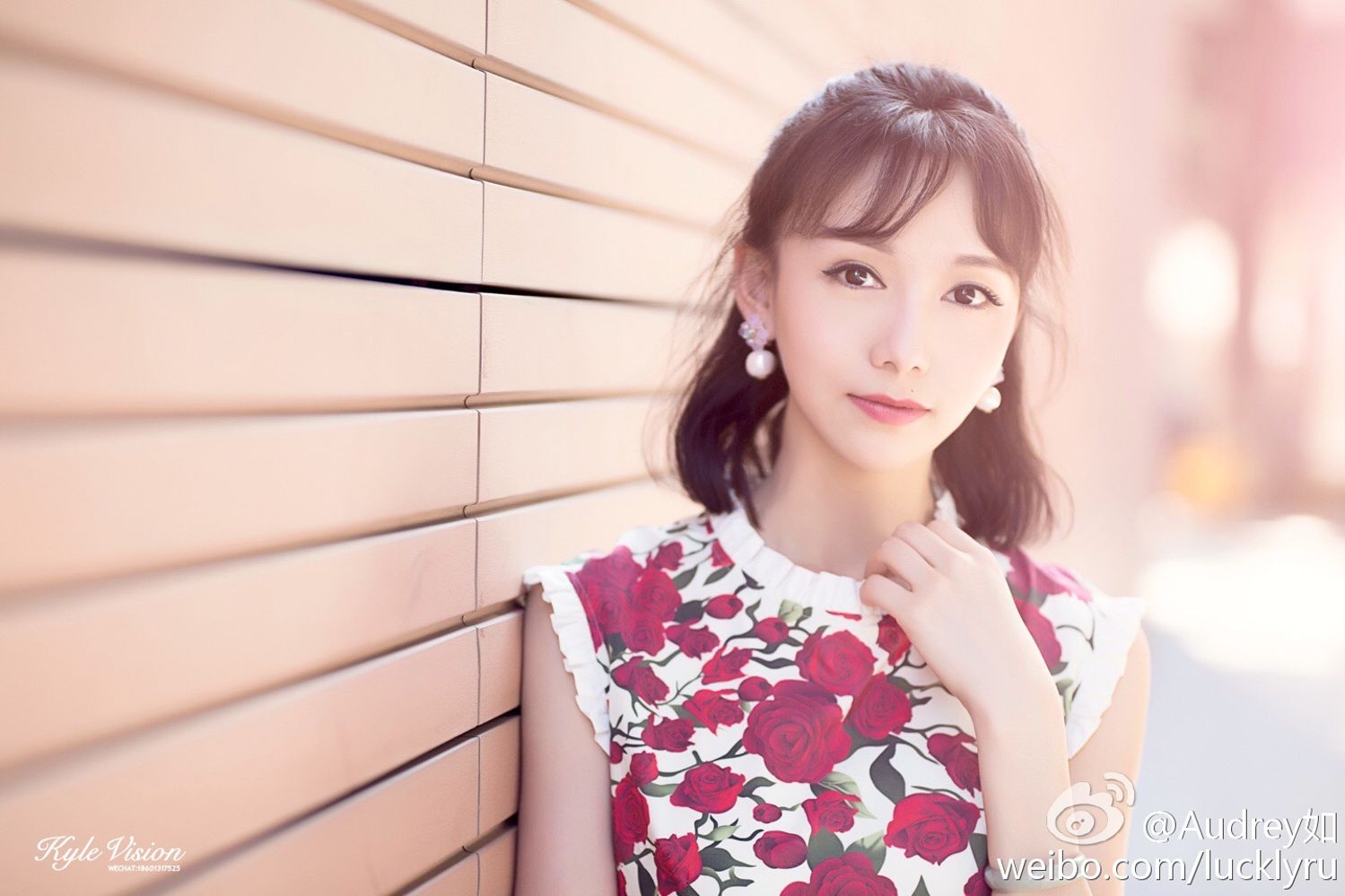 气质美女Audrey如 清爽街拍唯美家居