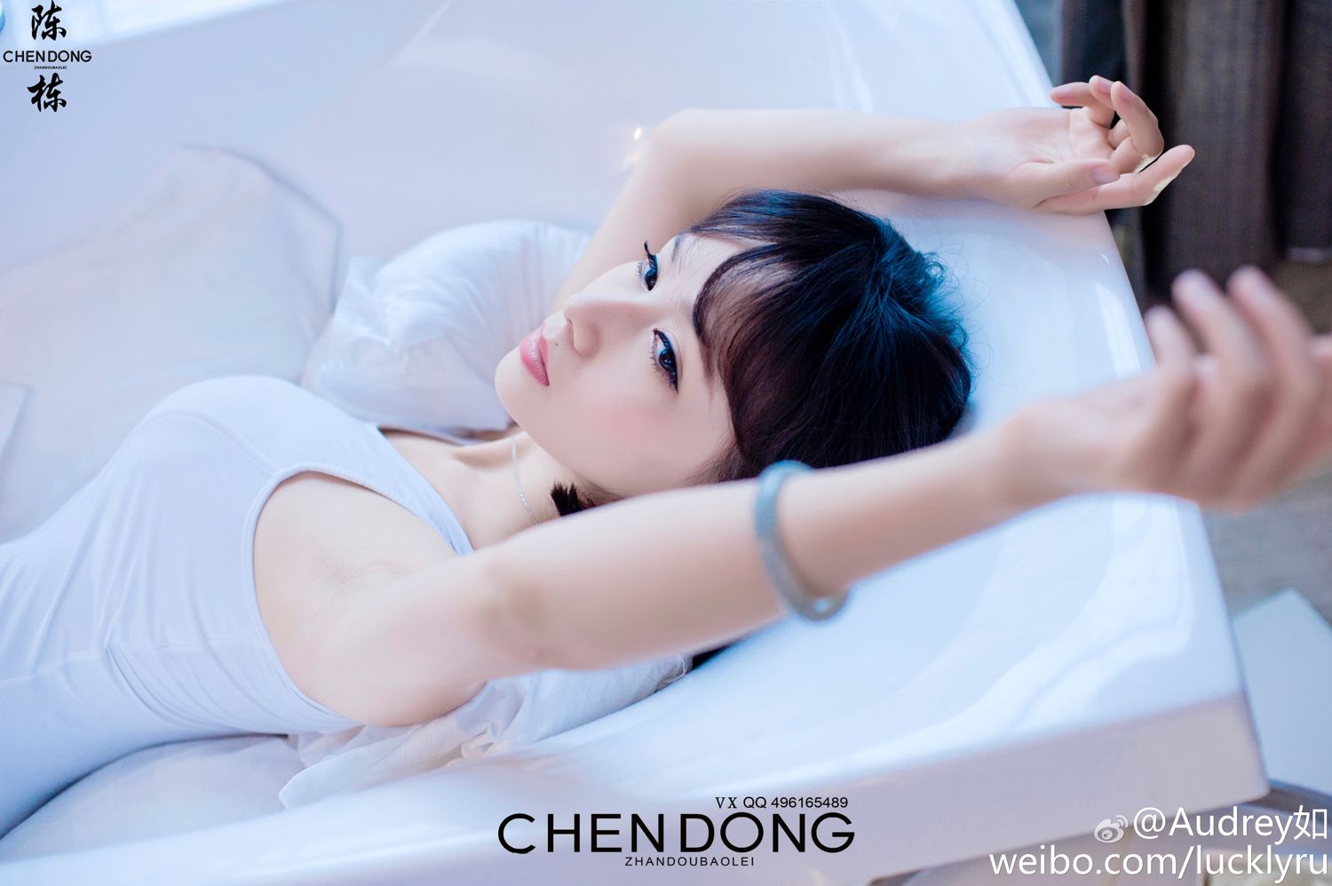 气质美女Audrey如 清爽街拍唯美家居