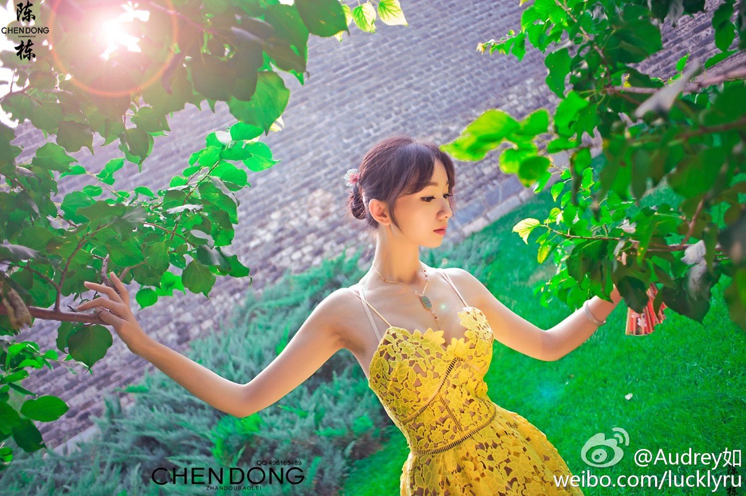 气质美女Audrey如 清爽街拍唯美家居